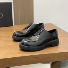 Prada Low Shoes